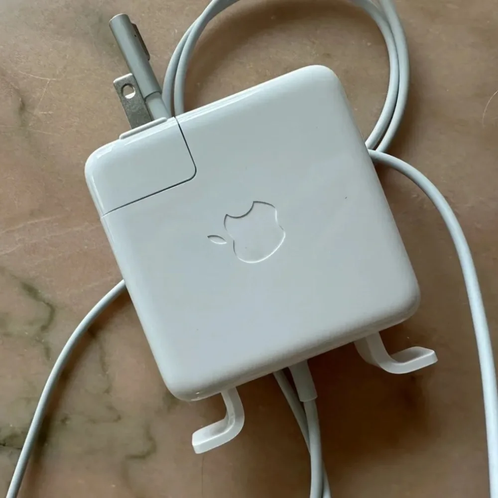 Apple 60W Magsafe 2 Power Adapter.